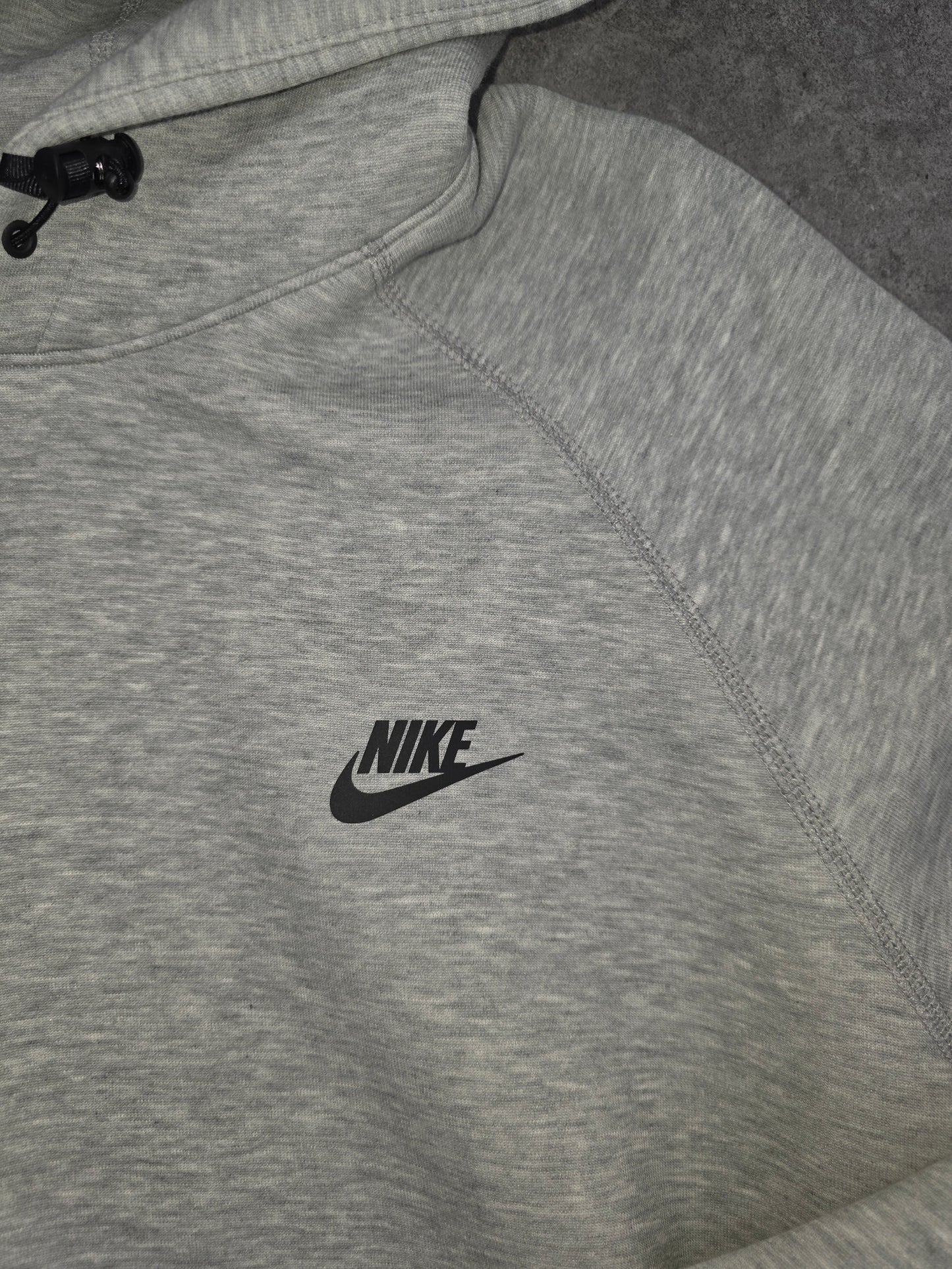 Nike pullover hoodie