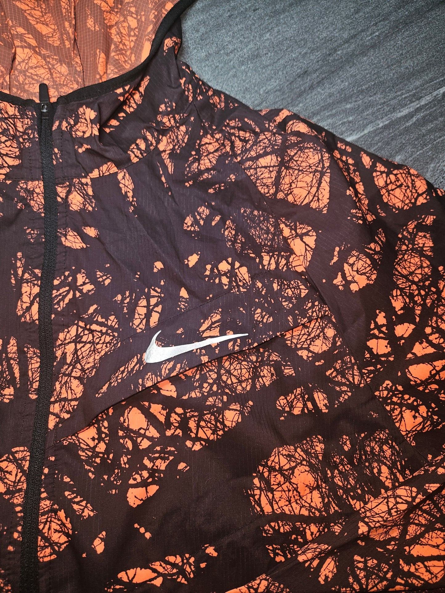 Nike Enchanted forest orange jacket