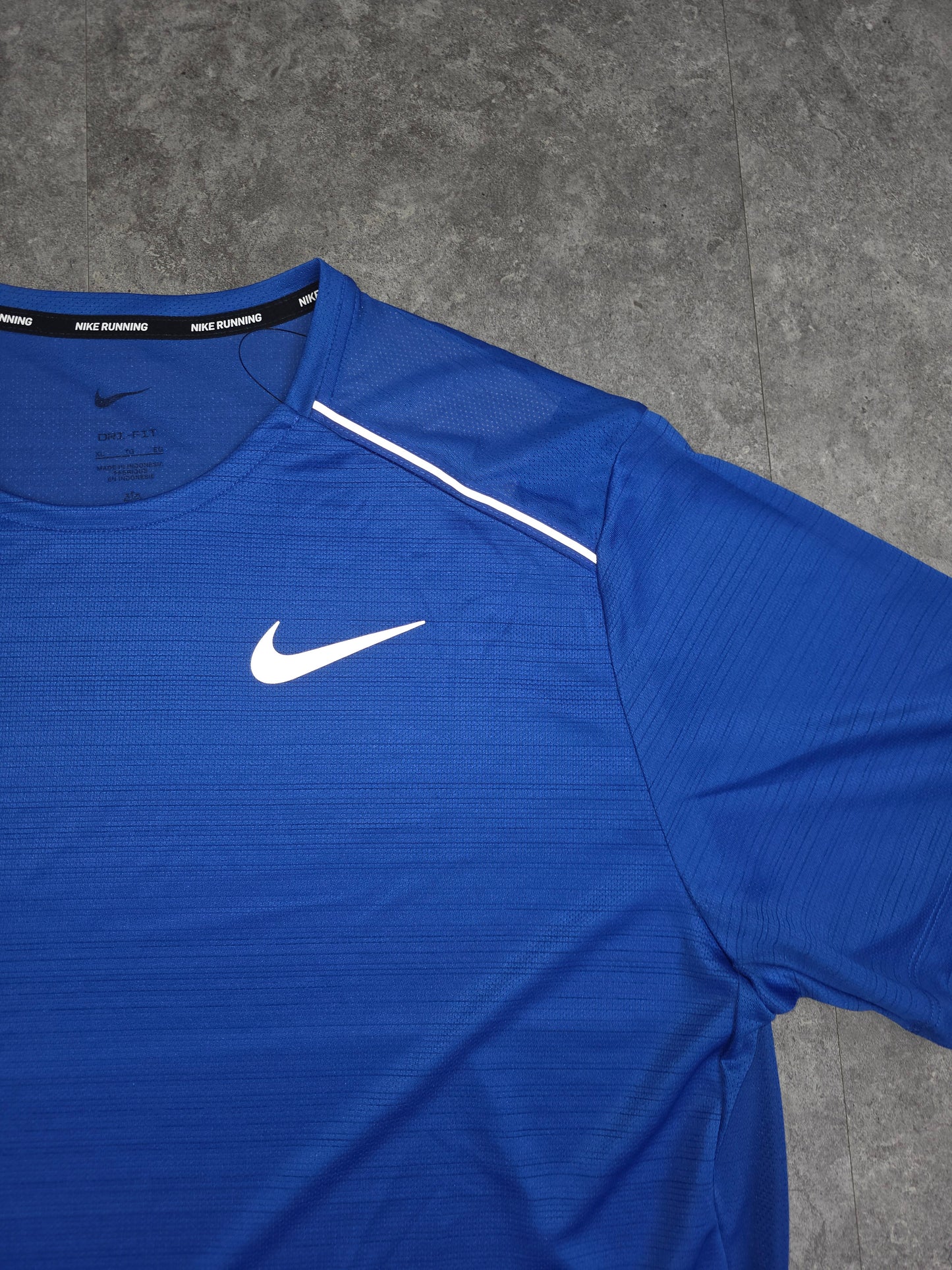 Nike royal blue miler