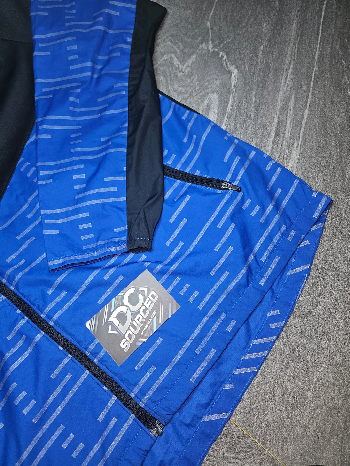 Nike blue run division windbreaker