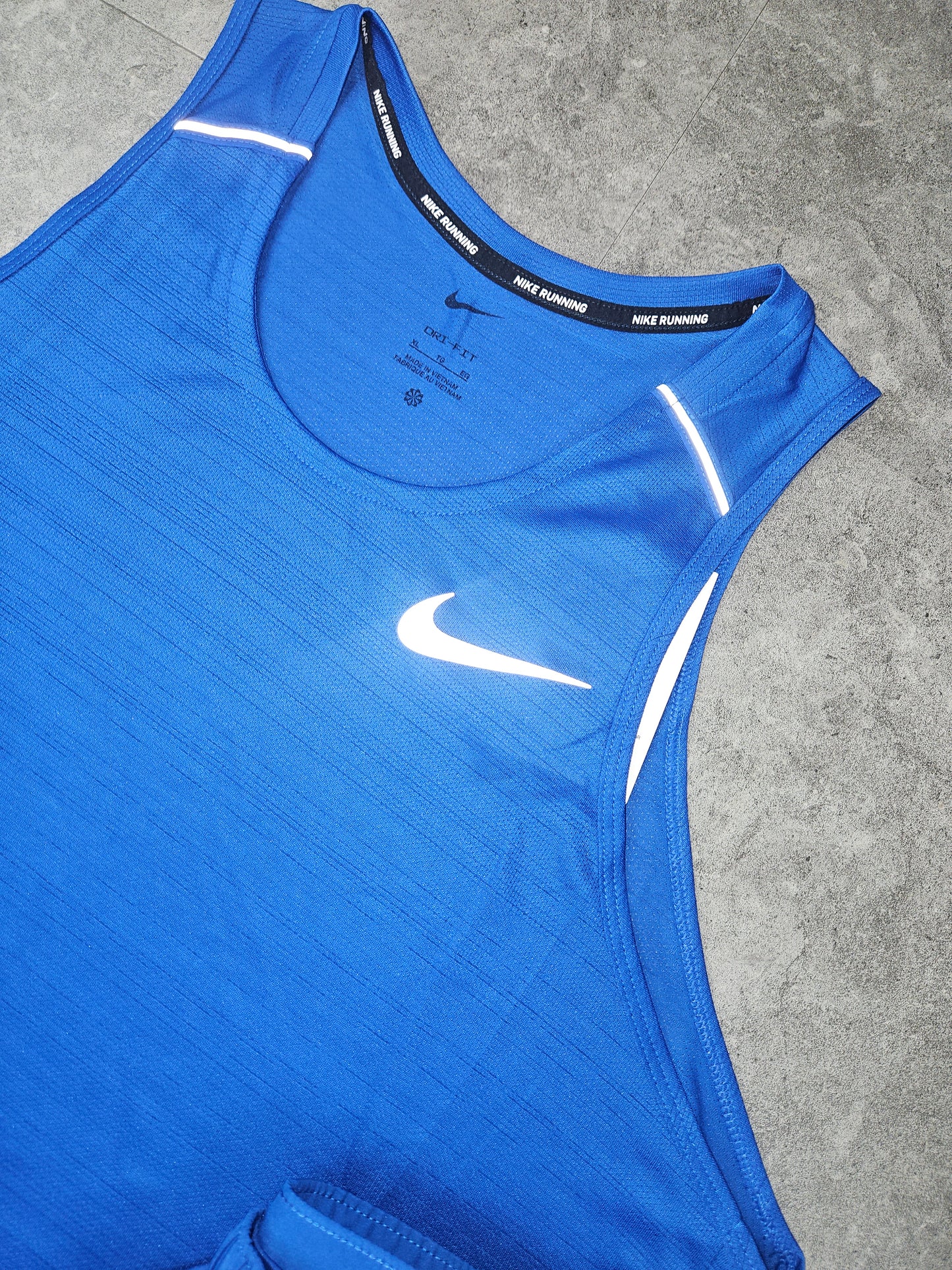 Nike royal blue miler vest set