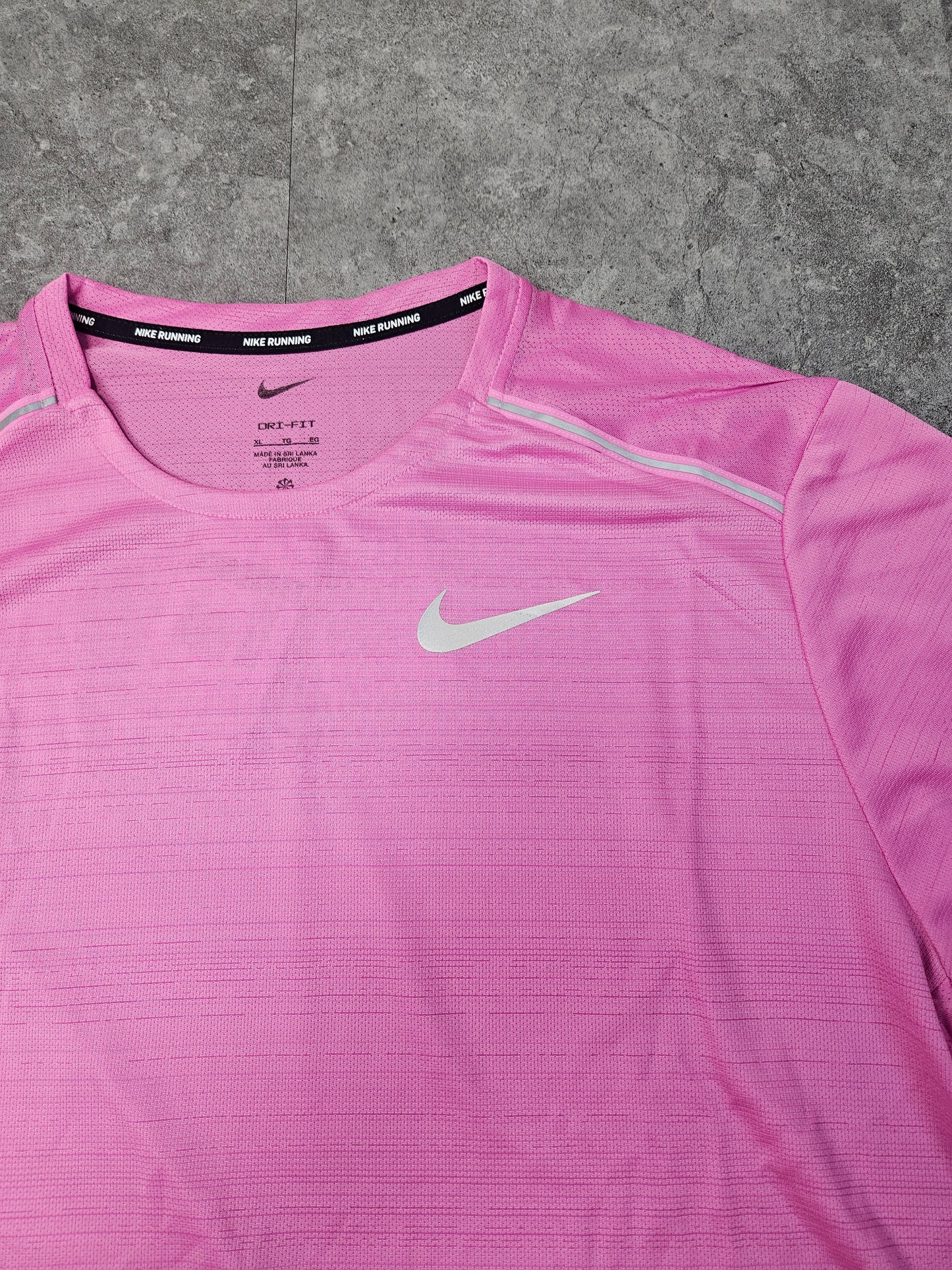 Nike pink miler