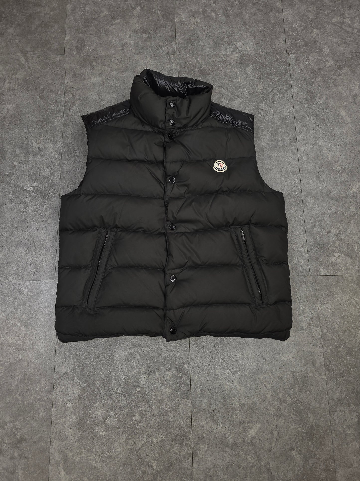 ITALIAN MONCLER SUPPLIER