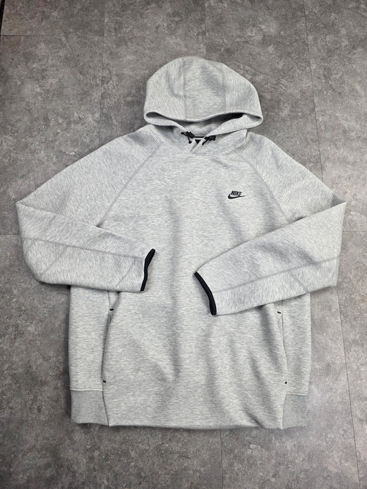 Nike pullover hoodie
