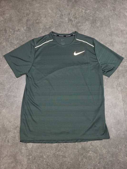 Nike vintage green miler